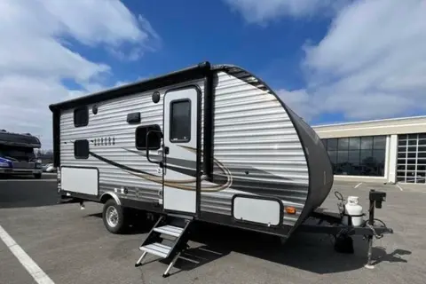 Felix's Forest River Aurora 18bhs Travel Trailer