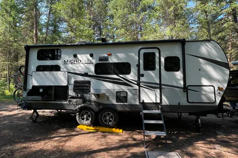 2022 Bunk House - Family Friendly & Fully Equipped Trailer w/ Generator & Bike Rack