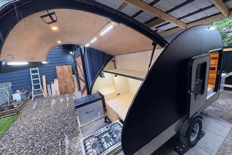 FEENIX the teardrop trailer