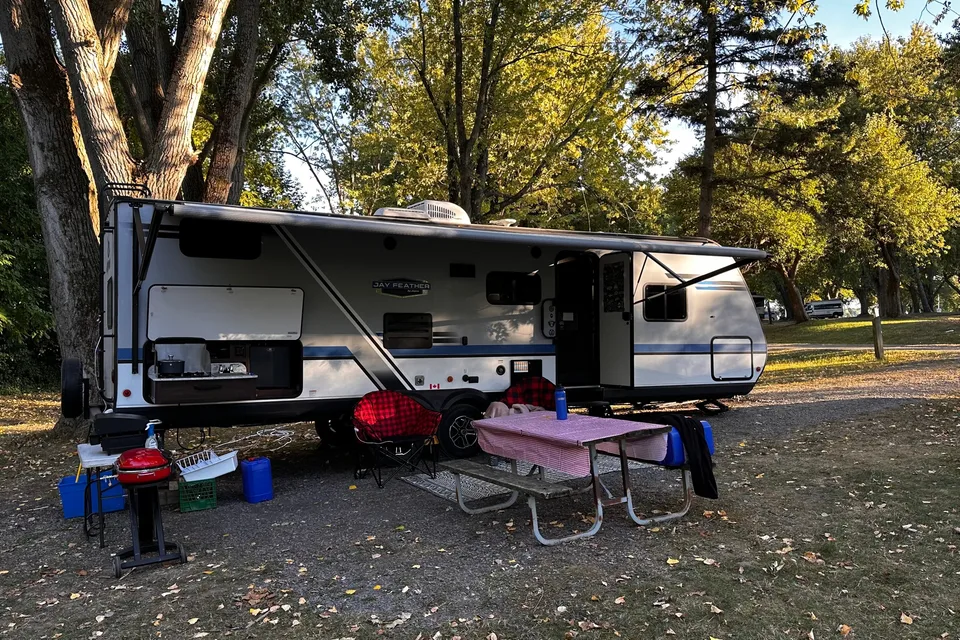 Memory Maker Jayco 27BH Travel Trailer