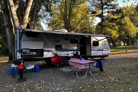 Memory Maker Jayco 27BH Travel Trailer