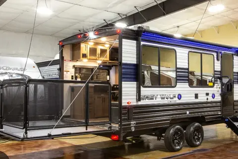 shane's Forest River grey wolf 18RR  Toy Hauler