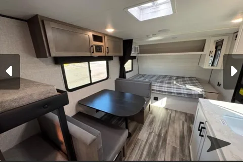 Ace's Jayco 175BH Thing two