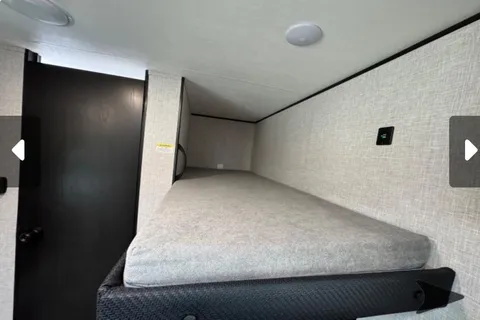 Ace's Jayco 175BH Thing two