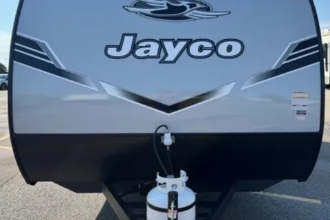 Ace's Jayco 175BH Thing two