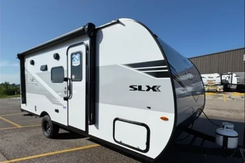 Ace's Jayco 175BH Thing two