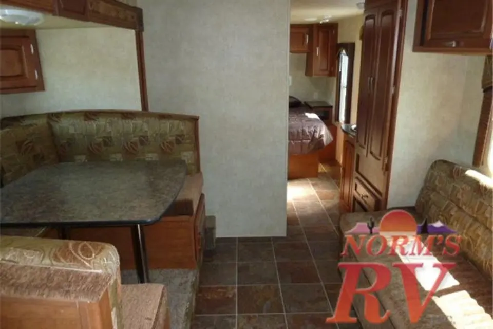 Deanna's Forest River Evo Stealth Travel Trailer