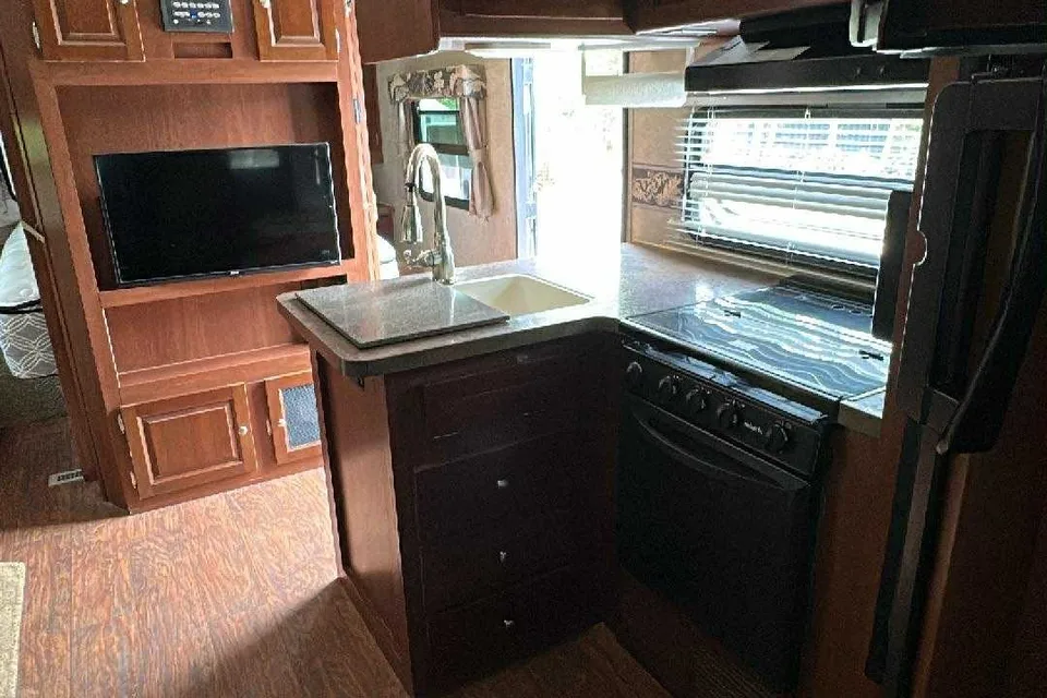 Forest River RLT8312SS Travel Trailer