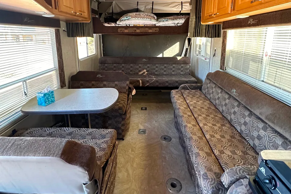 Matthew's Ragen Falcon 3005 Fifth Wheel