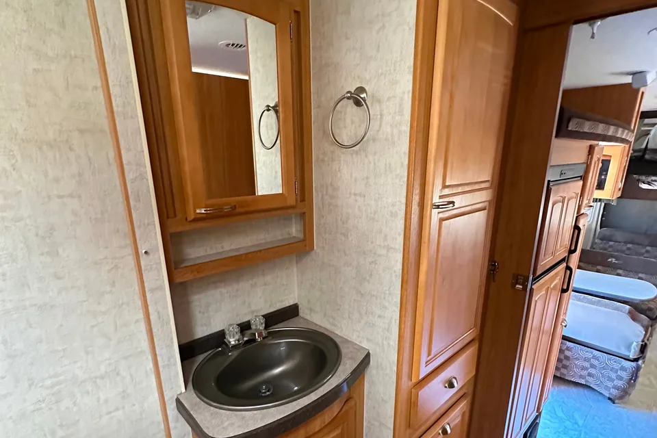 Matthew's Ragen Falcon 3005 Fifth Wheel