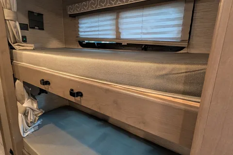 Val's Victory - 2023 Thor Motor Coach Freedom Traveler Class A