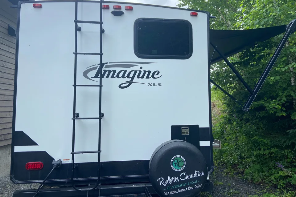 Charlotte la roulotte - Imagine 21BHE