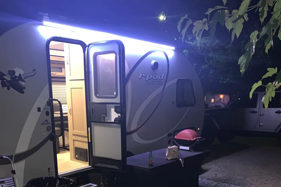 Forest River R-Pod 179 Travel Trailer