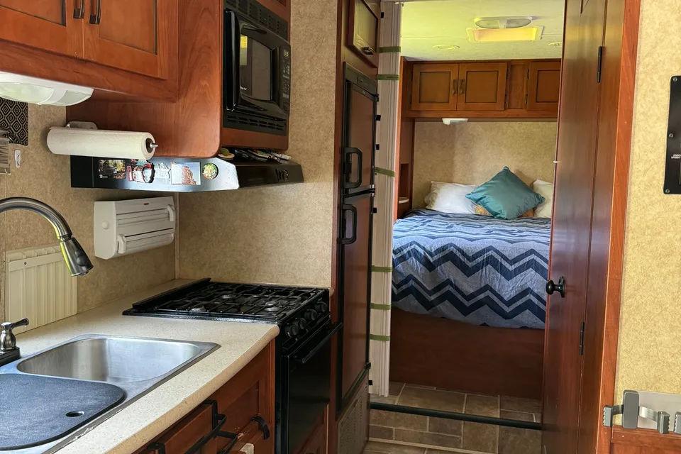 RV Set Up Campsite Stay (No Driving Needed)