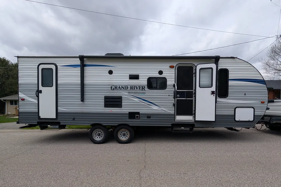 Grand River 29BHS Travel Trailer