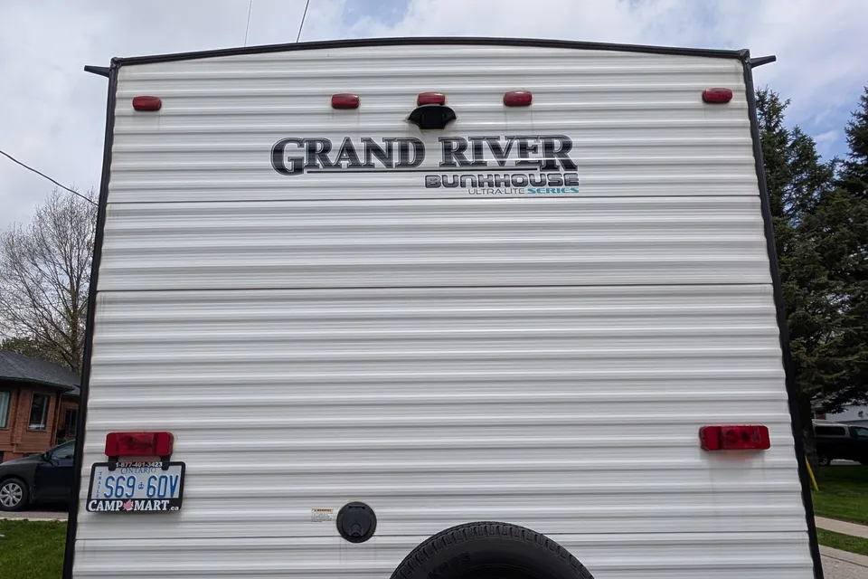 Grand River 29BHS Travel Trailer