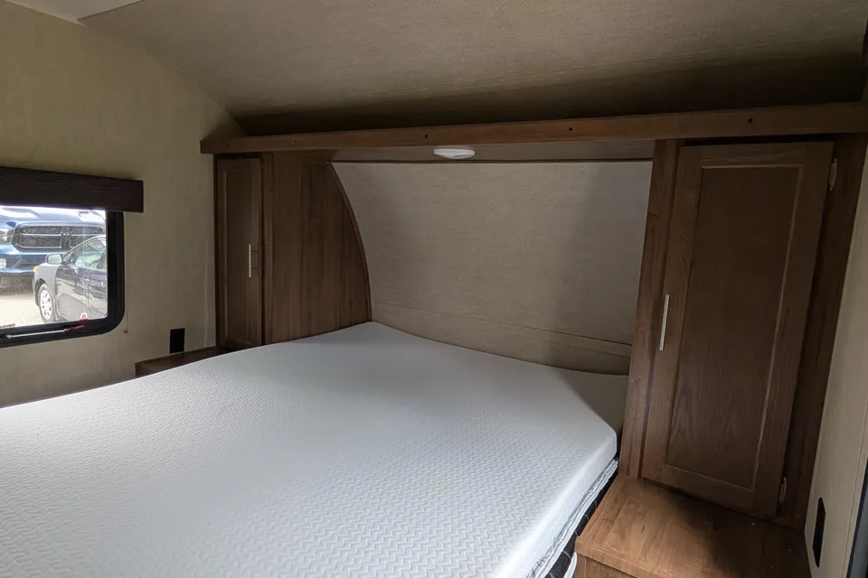 Grand River 29BHS Travel Trailer