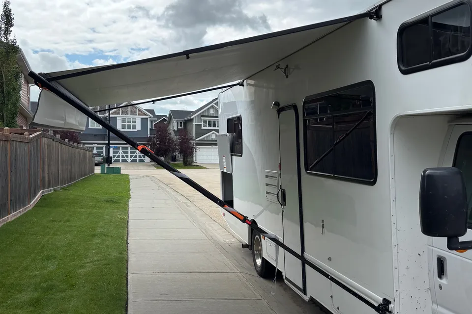Maurice's 2017 Thor Majestic 28A Class C