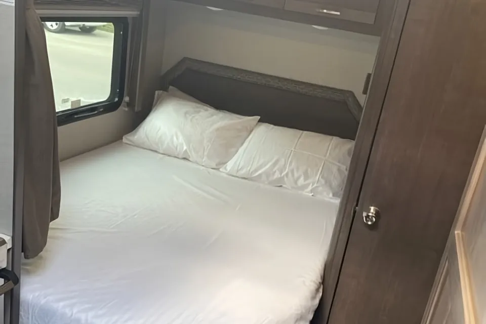 Adventurer 24DS Manufacturing 2020 Class C