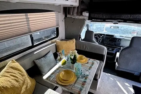 Alex' Coachmen CrossTrail