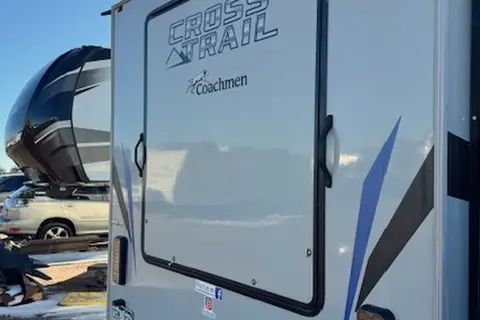 Alex' Coachmen CrossTrail