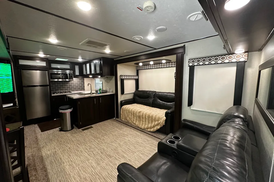 2020 Forest River Lacrosse Ultra Lite Travel Trailer