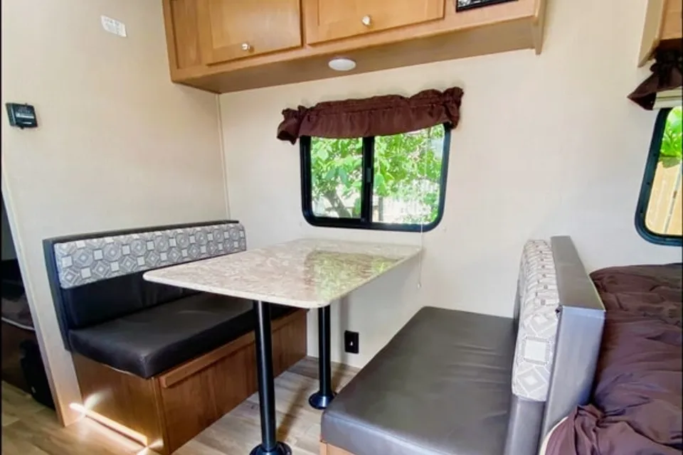 Apen Trail Adventures-Family Trailer *SUV towable*