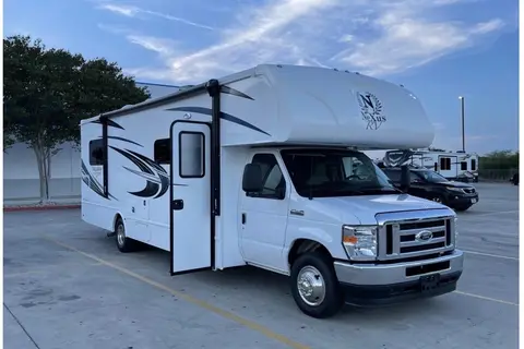NEW NEXUS RV Triumph Class C