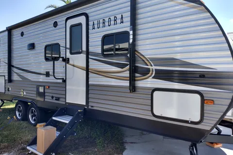 Laura Leigh 2020 Forest River Aurora 26BHS Aurora  Travel Trailer