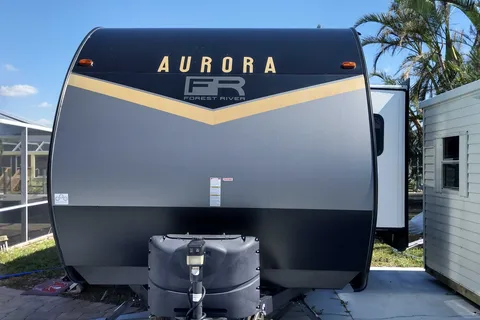 Laura Leigh 2020 Forest River Aurora 26BHS Aurora  Travel Trailer