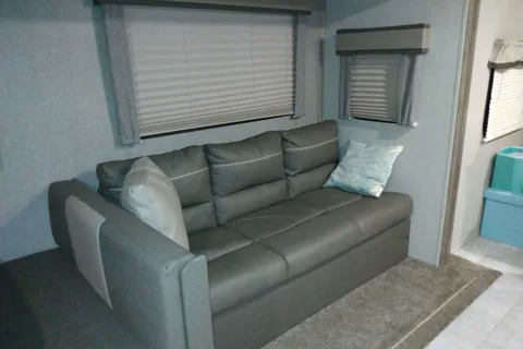 Laura Leigh 2020 Forest River Aurora 26BHS Aurora  Travel Trailer