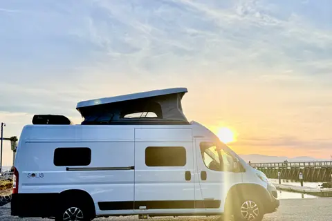 2025 Winnebago Solis | WINTER READY | Sleeps 5 | Pop-Top | Seattle