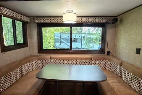 Brandon's RV Cottage