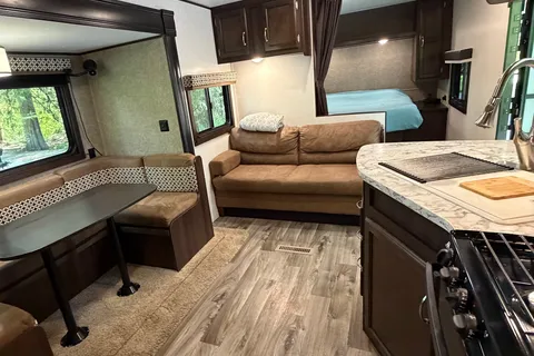 Brandon's RV Cottage