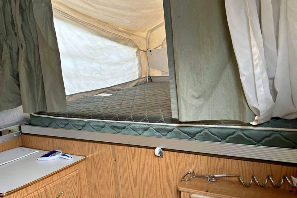 Marie's Flagstaff 425D Tent Trailer