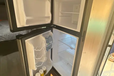 Alex's Sunset Park RV Sunlite 19 rk couples Travel Trailer