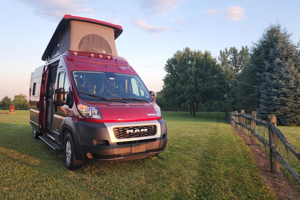 Vandalf the Red - Winnebago Solis 59P Class B