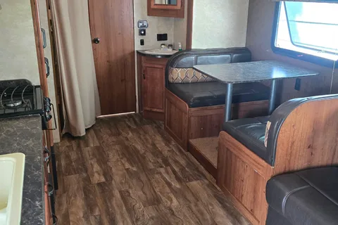Home on Wheels – Family-Friendly RV Rental