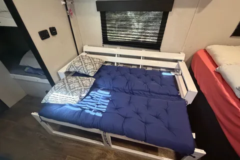 Jenni's Keystone Hideout Travel Trailer