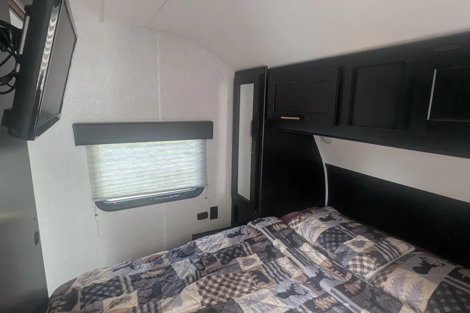 KB,s Grey wolf Travel Trailer
