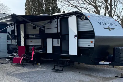 K&K’s Komfy Kamper