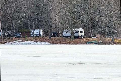 Brand New East to West Silver Lake LE Travel Trailer