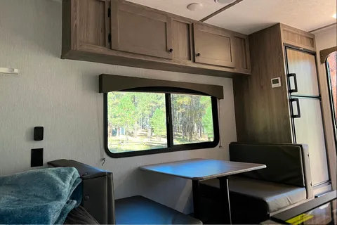 2024 Sunset Park RV Sun Lite Sport 16BH Travel Trailer