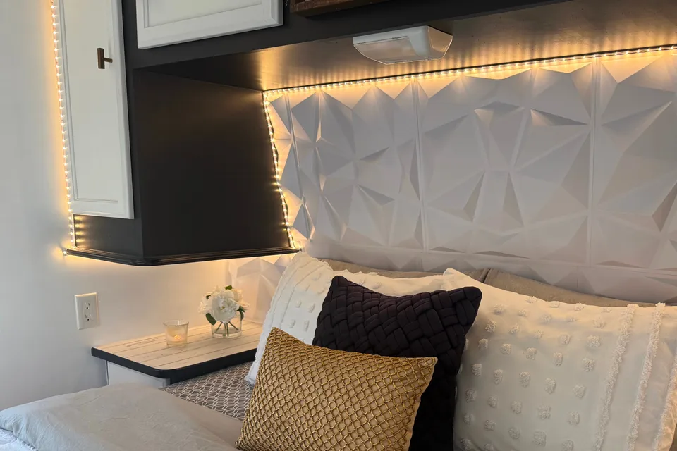 Renovated Wildwood Luxury Camper