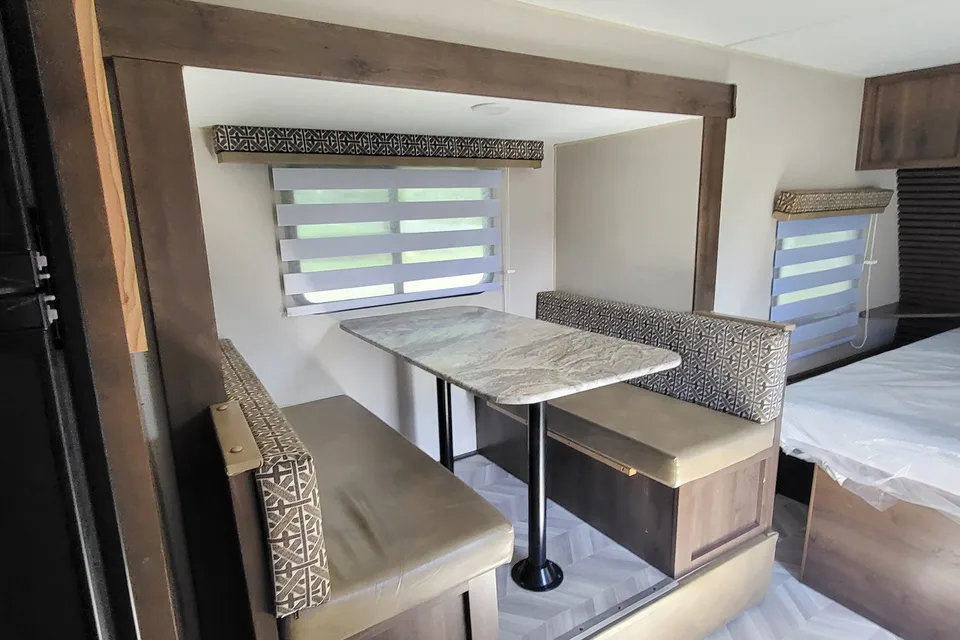 Jason's KZ Escape E181rb Escape E181rb Travel Trailer
