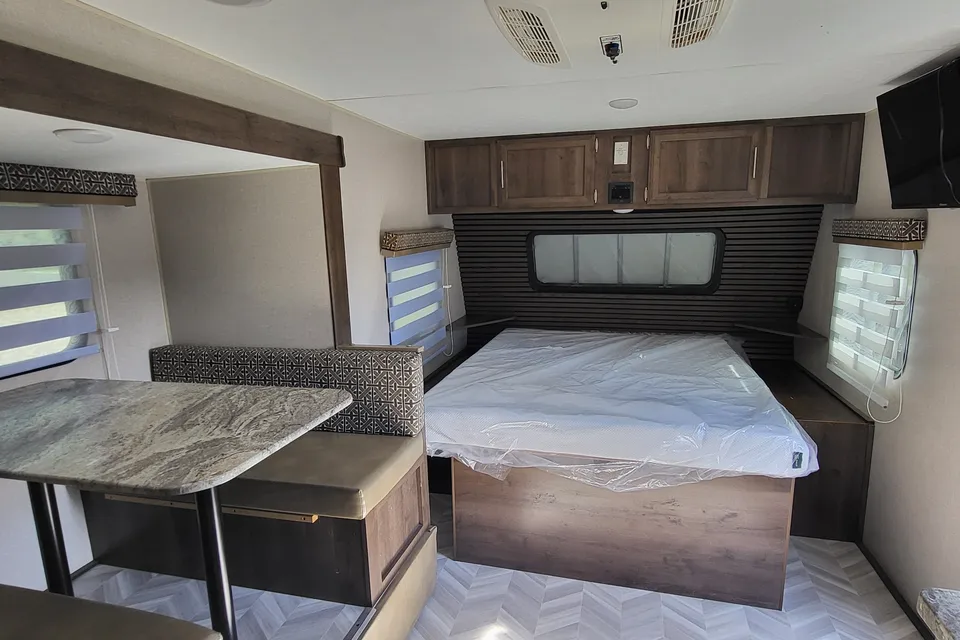 Jason's KZ Escape E181rb Escape E181rb Travel Trailer