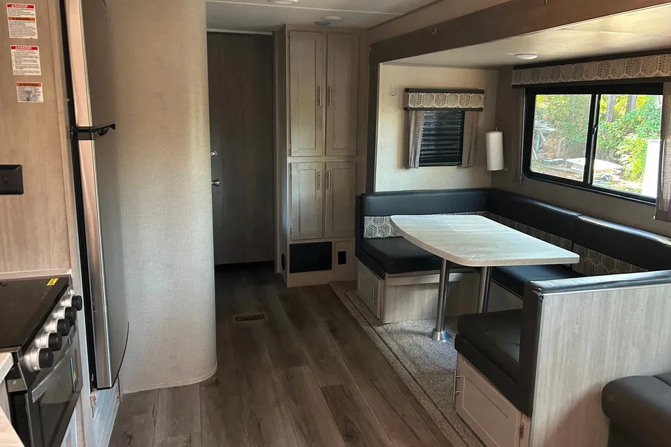 Coachmen Catalina Legacy Travel Trailer