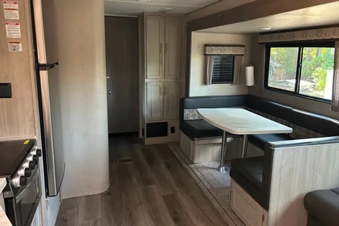 Coachmen Catalina Legacy Travel Trailer