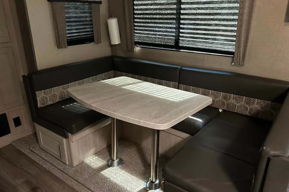 Coachmen Catalina Legacy Travel Trailer