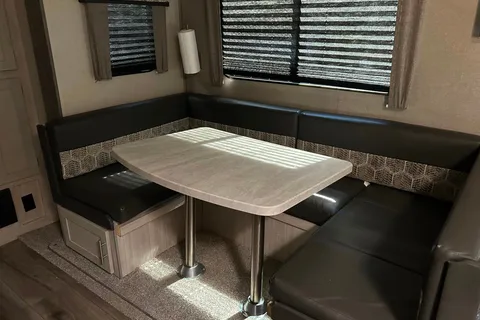 Coachmen Catalina Legacy Travel Trailer